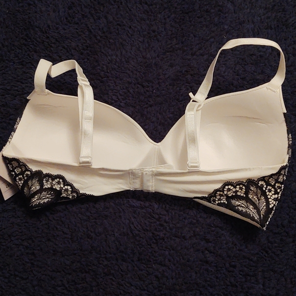 Tshirt bra - Picture 2 of 6